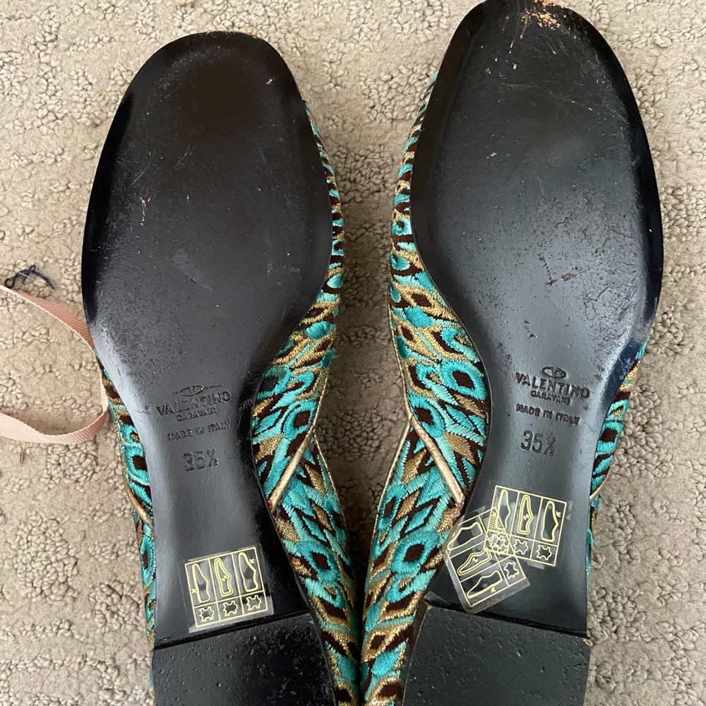 Valentino Garavani Womens Flats 5.5/35.5 - Picture 2 of 4